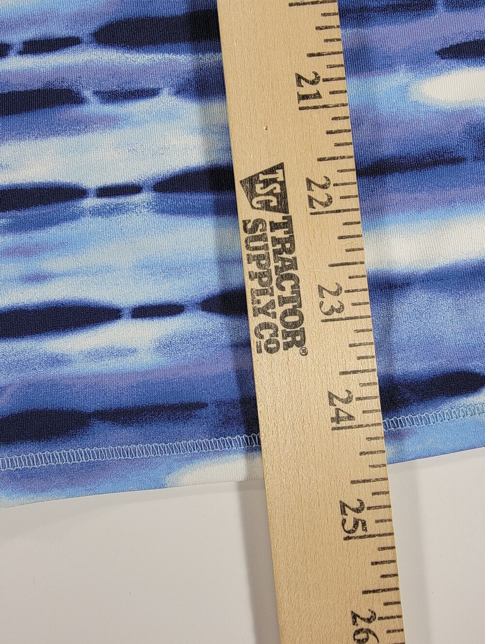 NWT L.L. Bean SunSmart UPF 50+ Performance Womens Medium Blue White Tie Dye NEW - Picture 9 of 10